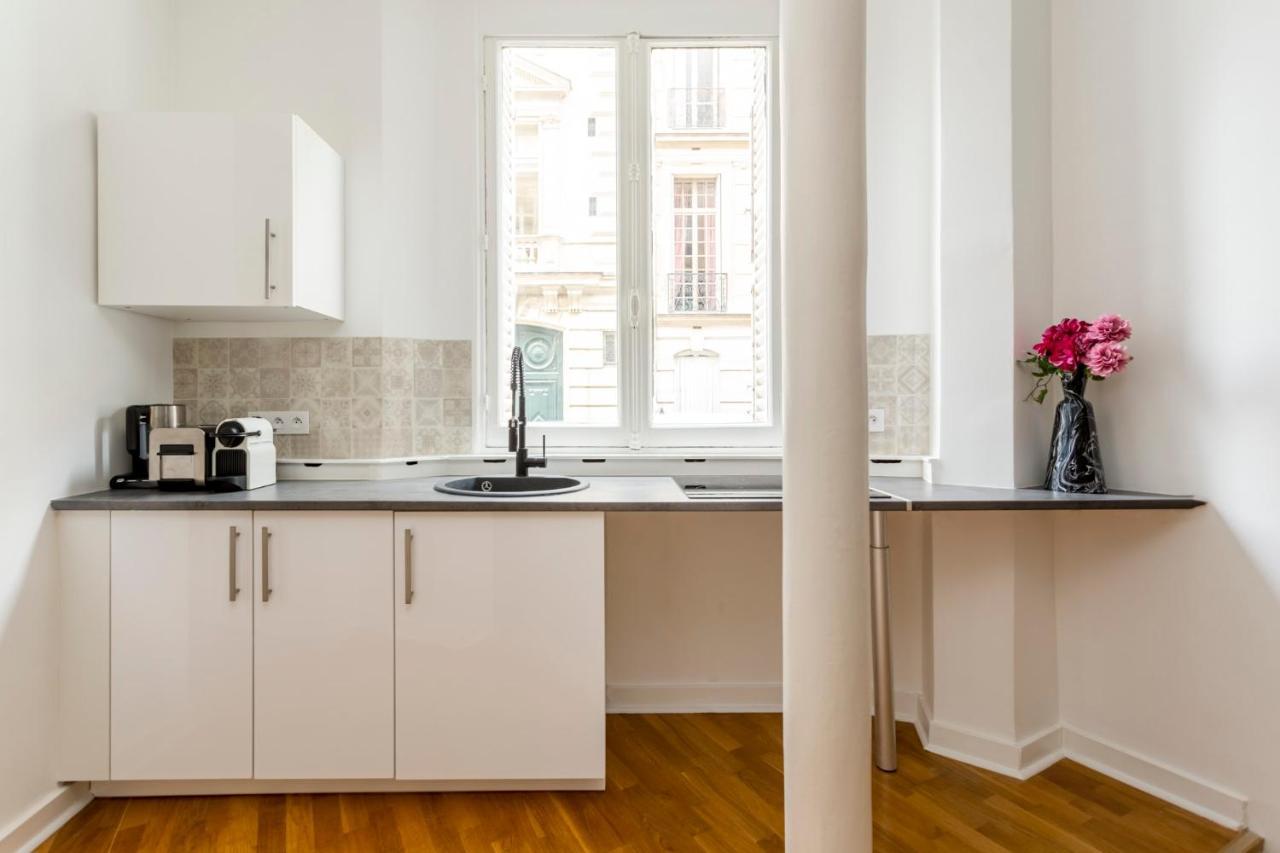 Cozy Apartment - Champs Elysees - Monceau باريس المظهر الخارجي الصورة