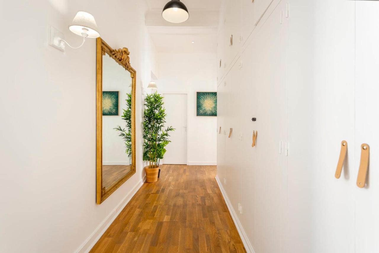 Cozy Apartment - Champs Elysees - Monceau باريس المظهر الخارجي الصورة